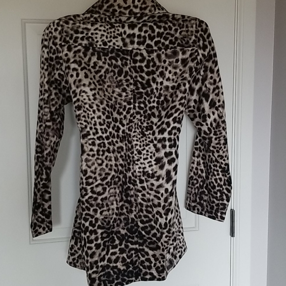 Jacket - Picture 3 of 5